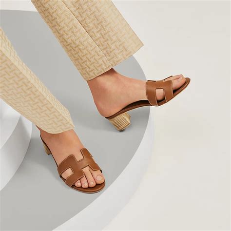 hermes oasis sandal fit|Hermes oran sandals women.